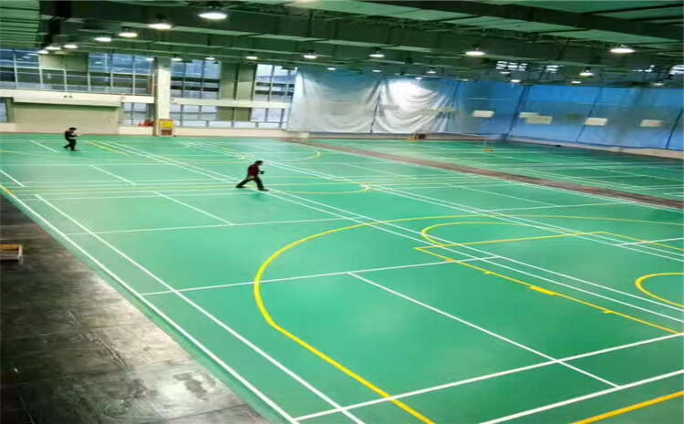 指接板體育運動地板怎么維修？