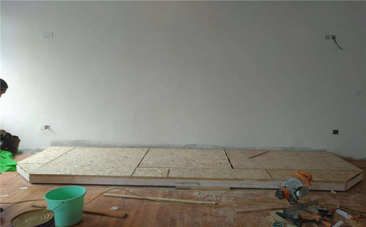 專業(yè)的籃球場(chǎng)實(shí)木地板施工技術(shù)方案