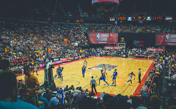 體育場(chǎng)館橡膠木地板如何濕控？