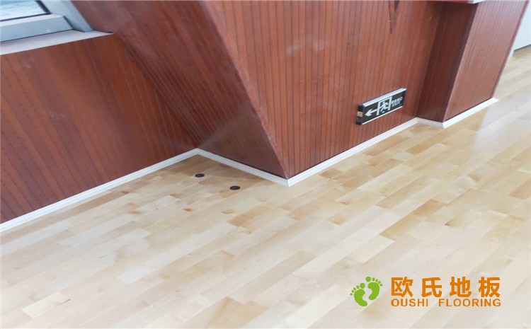山西榆次王湖小學體育館木地板項目案例