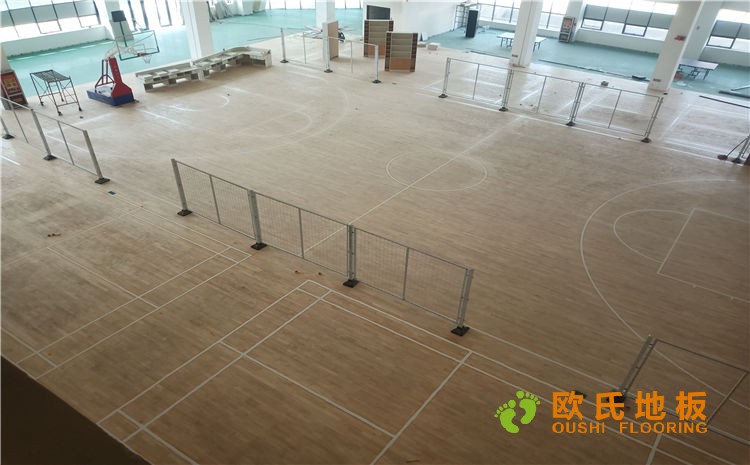 新疆昆玉市文化館板式龍骨木地板項目