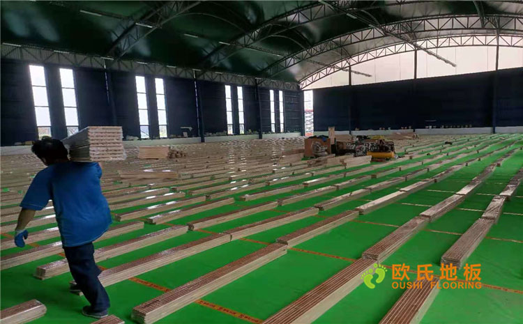 湖北武漢體育館單龍骨結構木地板案例