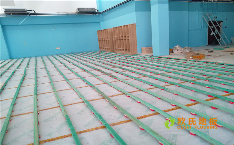 新疆烏魯木齊羽毛球館乒乓球館單龍骨木地板案例